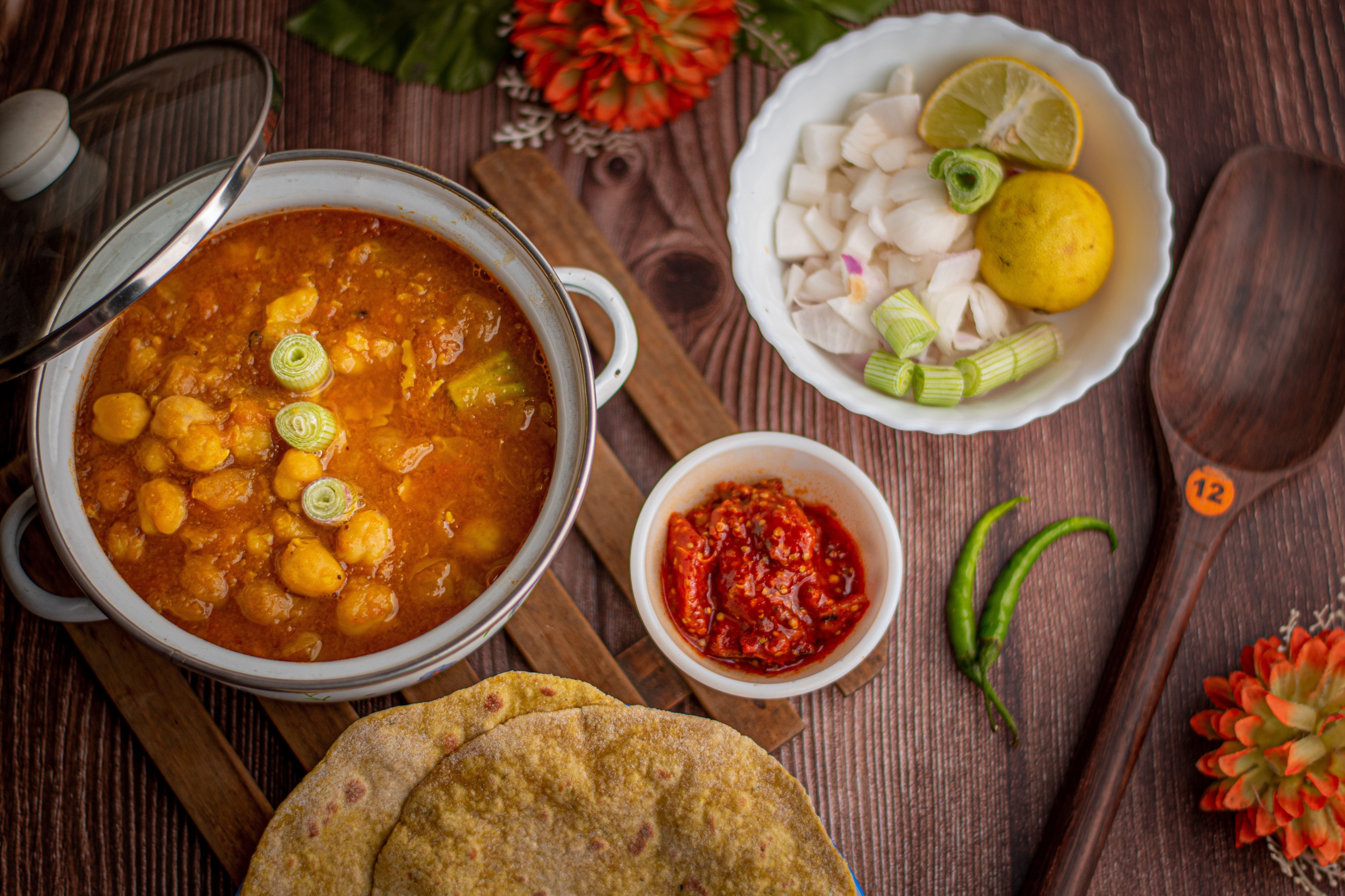 Punjabi Makhana Matar Sabzi